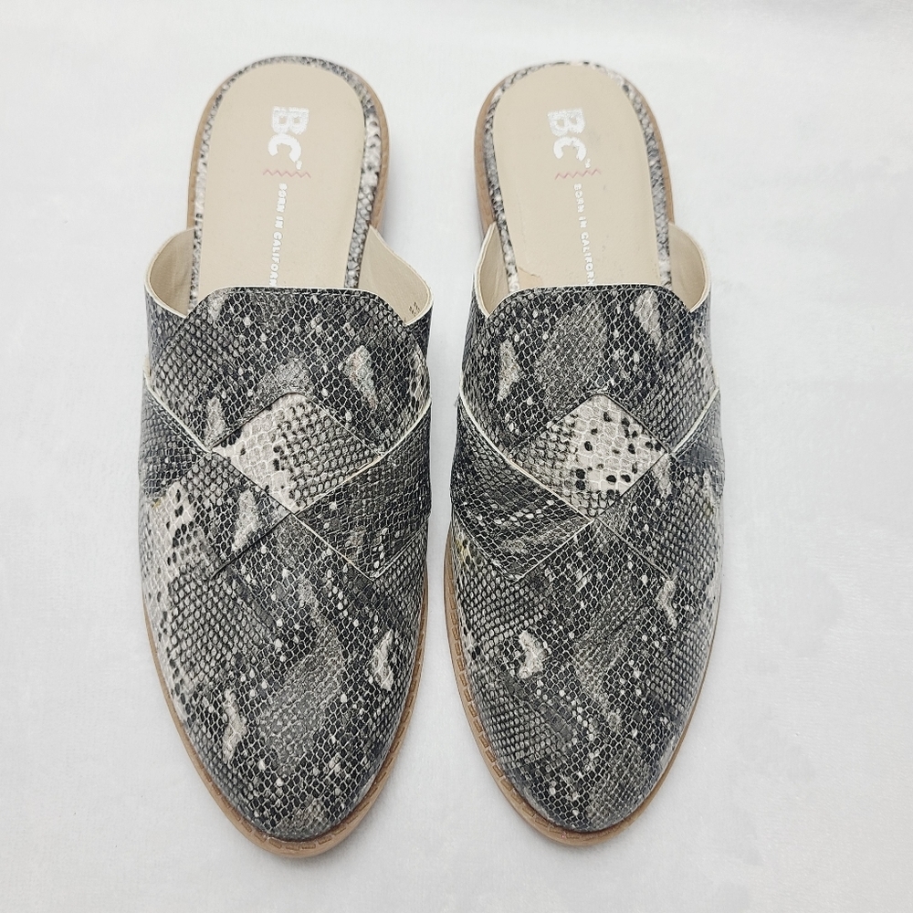 BC BORN IN CALIFORNIA snakeskin slipe-on mules flats